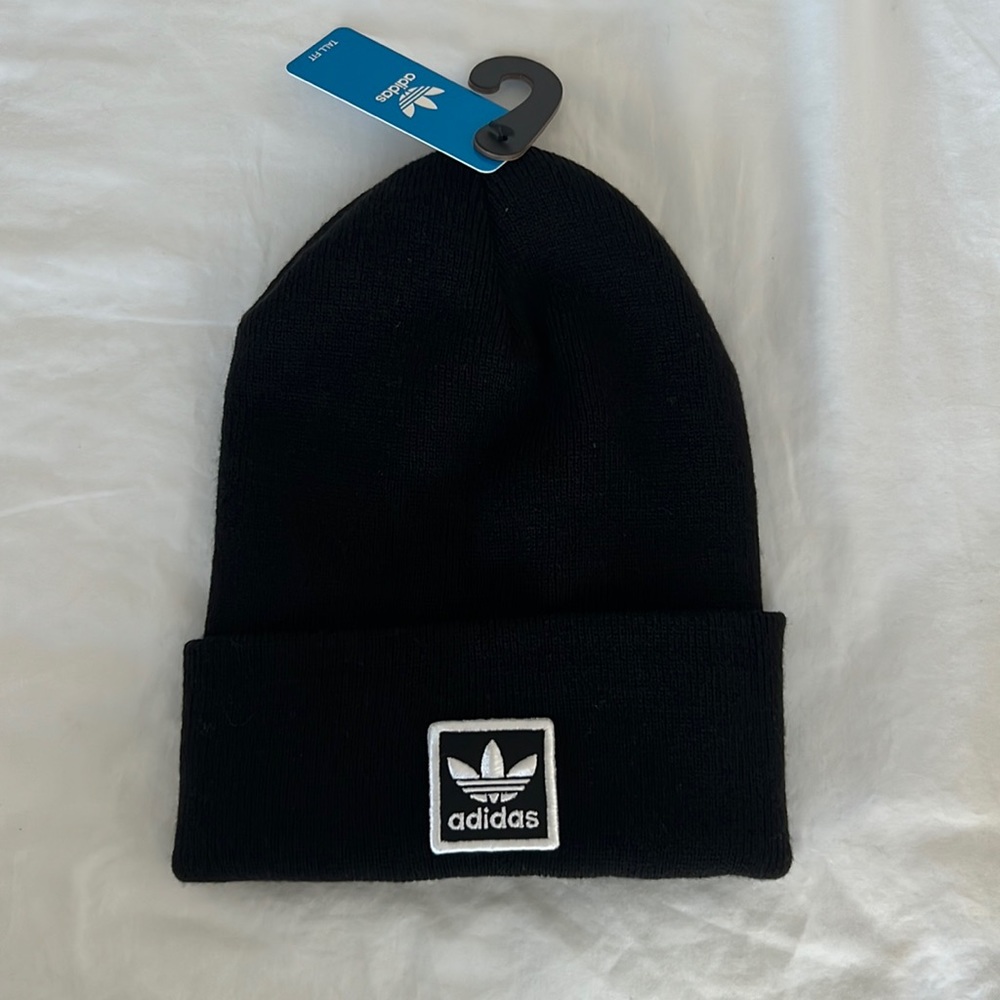 NWT Adidas Beanie in Black